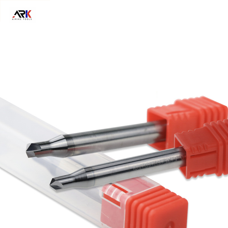 アクリルをフライスカッターで加工するときに表面の傷を防ぐ方法は?