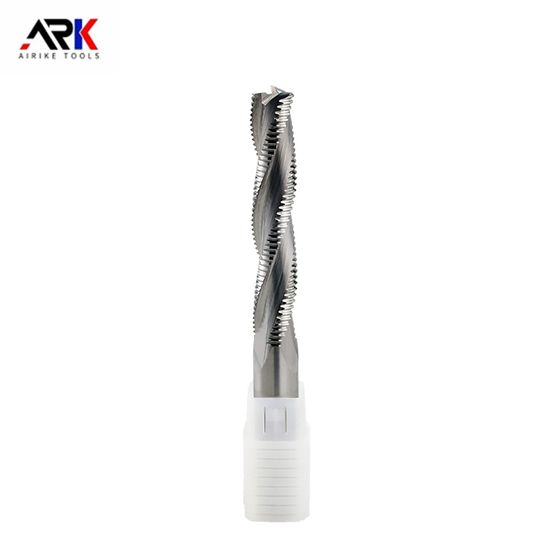 スパイラルまたはストレートフルート木工フライスカッターはエッジトリミングに適していますか